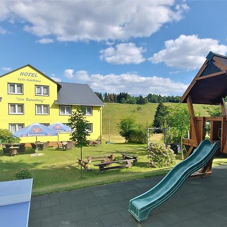 Marschalls Hotel Am Rennsteig Нойхаус ам Ренвег Екстериор снимка