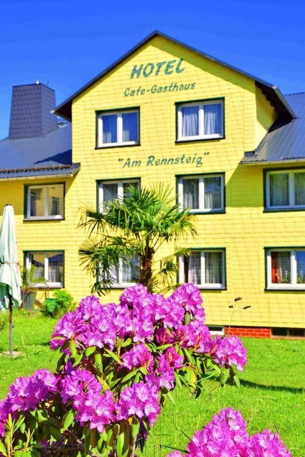Marschalls Hotel Am Rennsteig Нойхаус ам Ренвег Екстериор снимка
