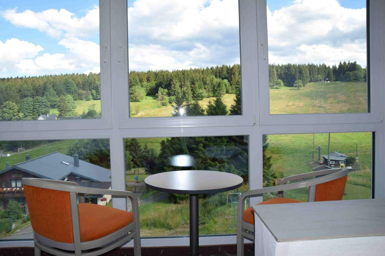 Marschalls Hotel Am Rennsteig Нойхаус ам Ренвег Екстериор снимка